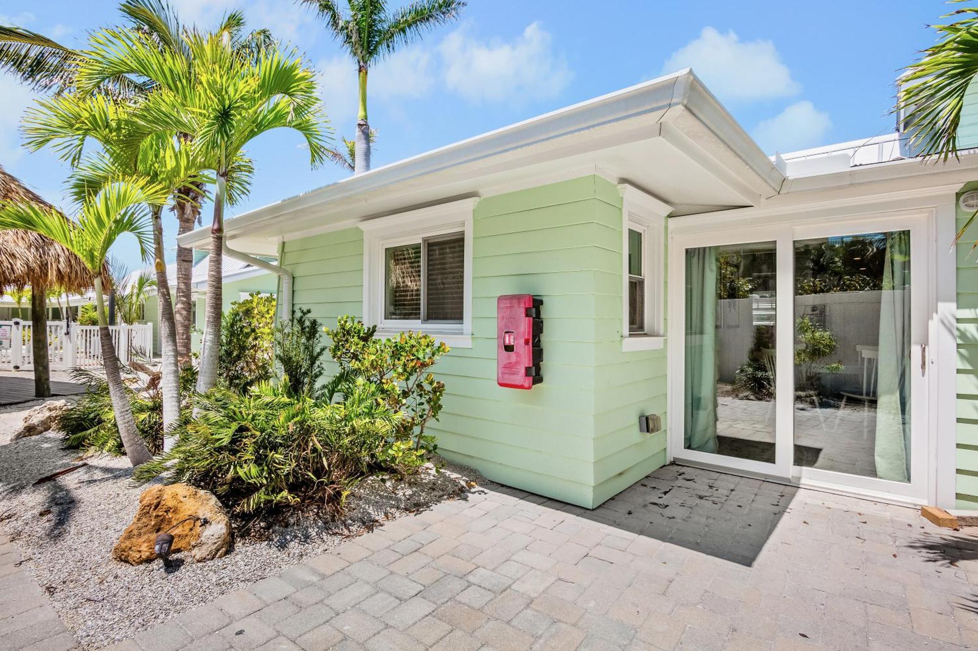 Tropical Breeze Resort Sarasota Exteriér fotografie